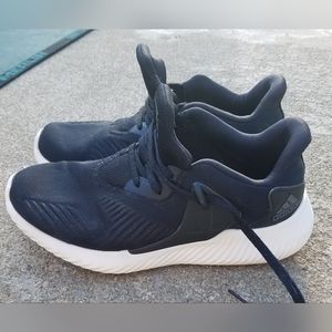 Adidas Unisex AlphabounceShoes